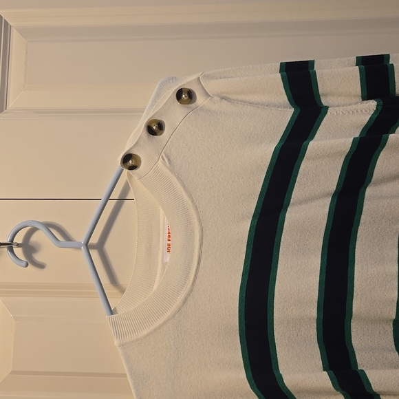 Sweater - Picture 2 of 3